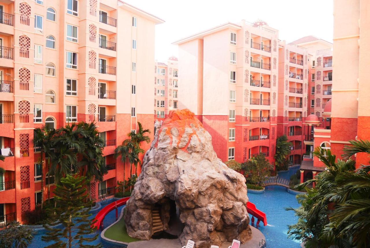 Seven Seas Resort Pattaya & Sofa Bed 좀티엔 비치 외부 사진